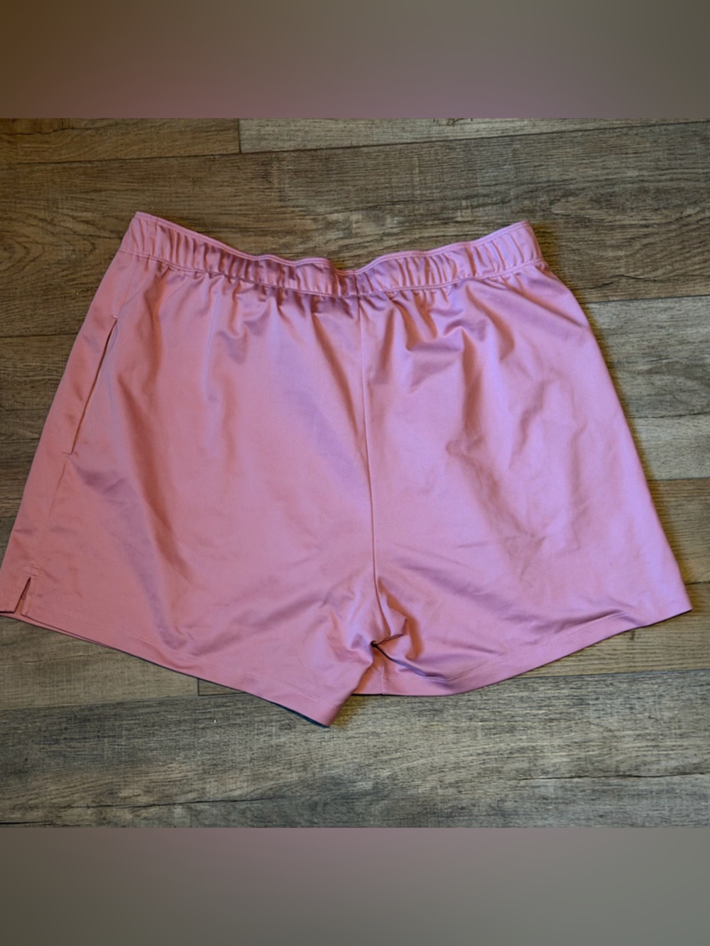 Nike womens Dri-FIT Attack mid-rise 5” unlined shorts - XL - Picture 3 of 11